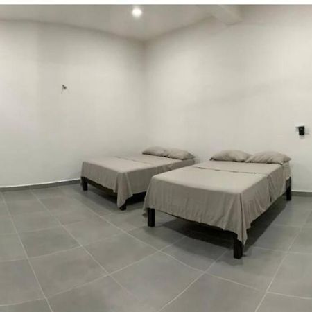 בקאלאר Casa Honey 4 Bedroom Oasis With Pool! מראה חיצוני תמונה