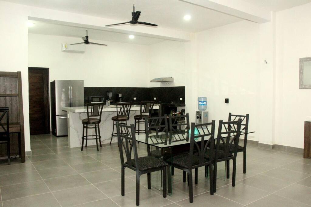 בקאלאר Casa Honey 4 Bedroom Oasis With Pool! מראה חיצוני תמונה